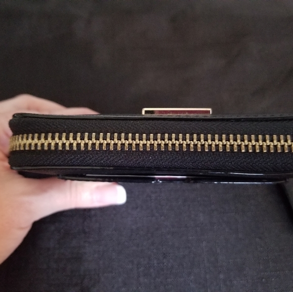 Kate Spade wallet - Picture 5 of 7
